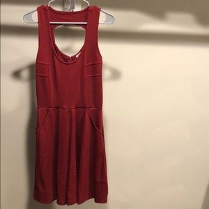 Red dress w/ pockets